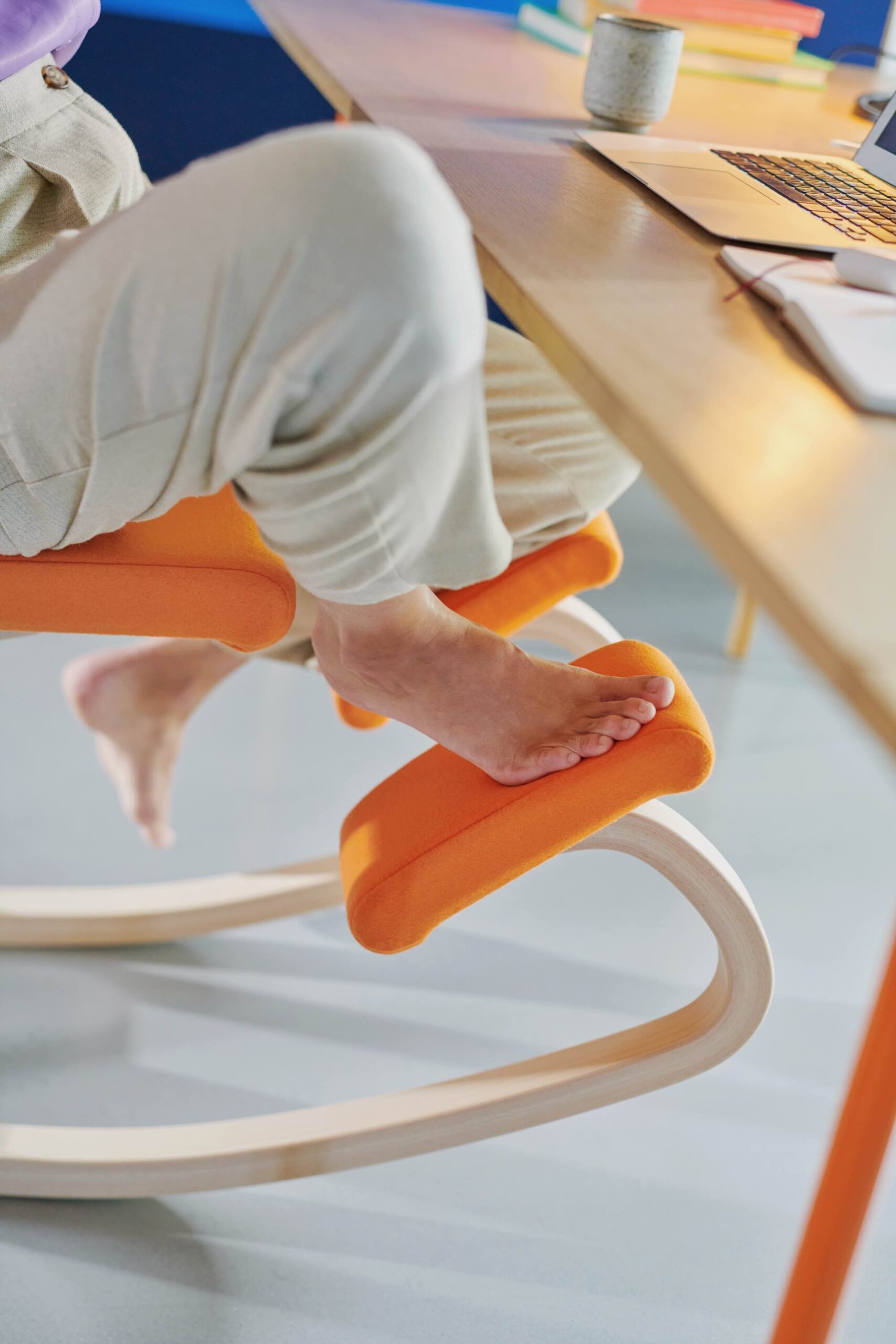 stokke Kniestuhl